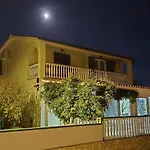 Pelicaric Dugi Otok Sali