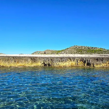 Apartment Pelicaric Dugi Otok Sali