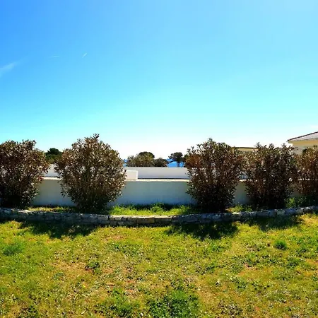 Pelicaric Dugi Otok * Sali