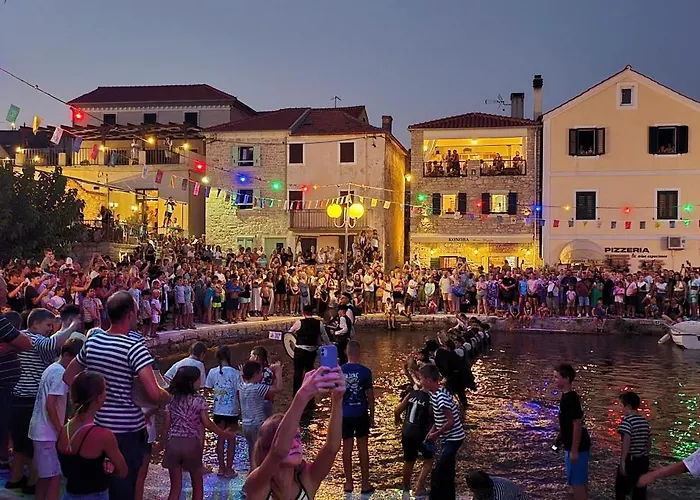 Pelicaric Dugi Otok Апартаменты *