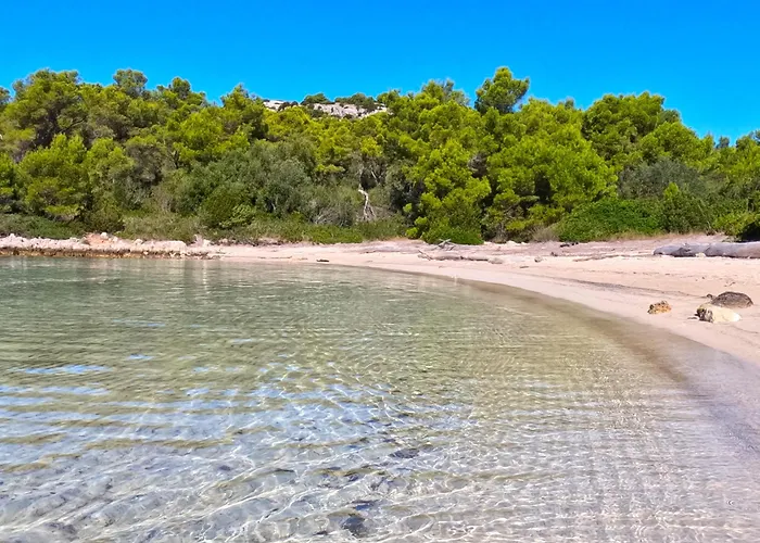 Апартаменты Pelicaric Dugi Otok *