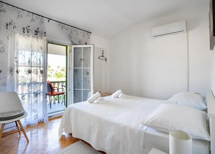Apartment Pelicaric Dugi Otok Sali