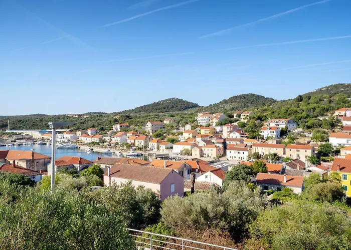 Pelicaric Dugi Otok * Sali